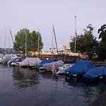 Zurich's * Zürich