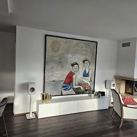 Zurich's Apartment